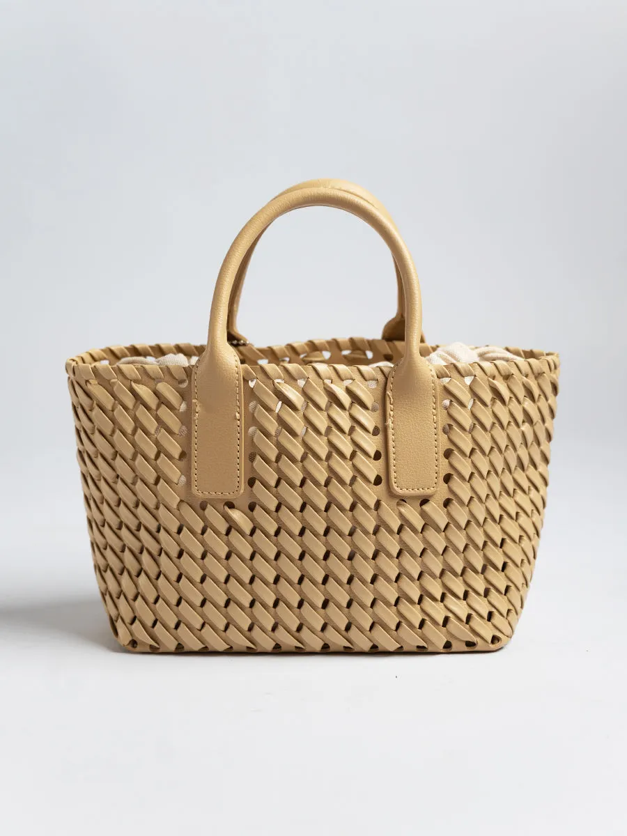 Alyna Weave Bucket Bag