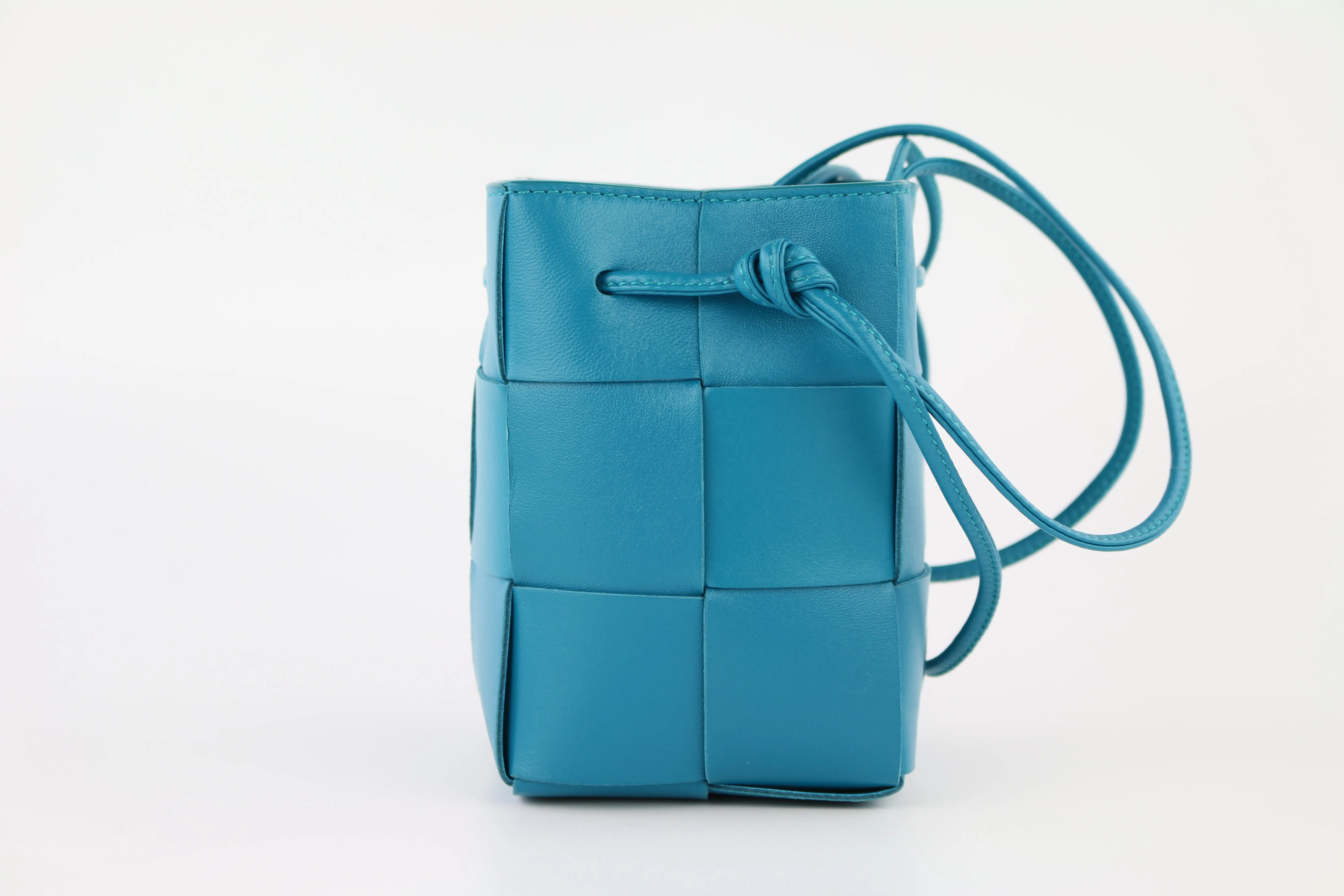 Blaster Nappa Maxi Intrecciato Mini Cassette Bucket Bag