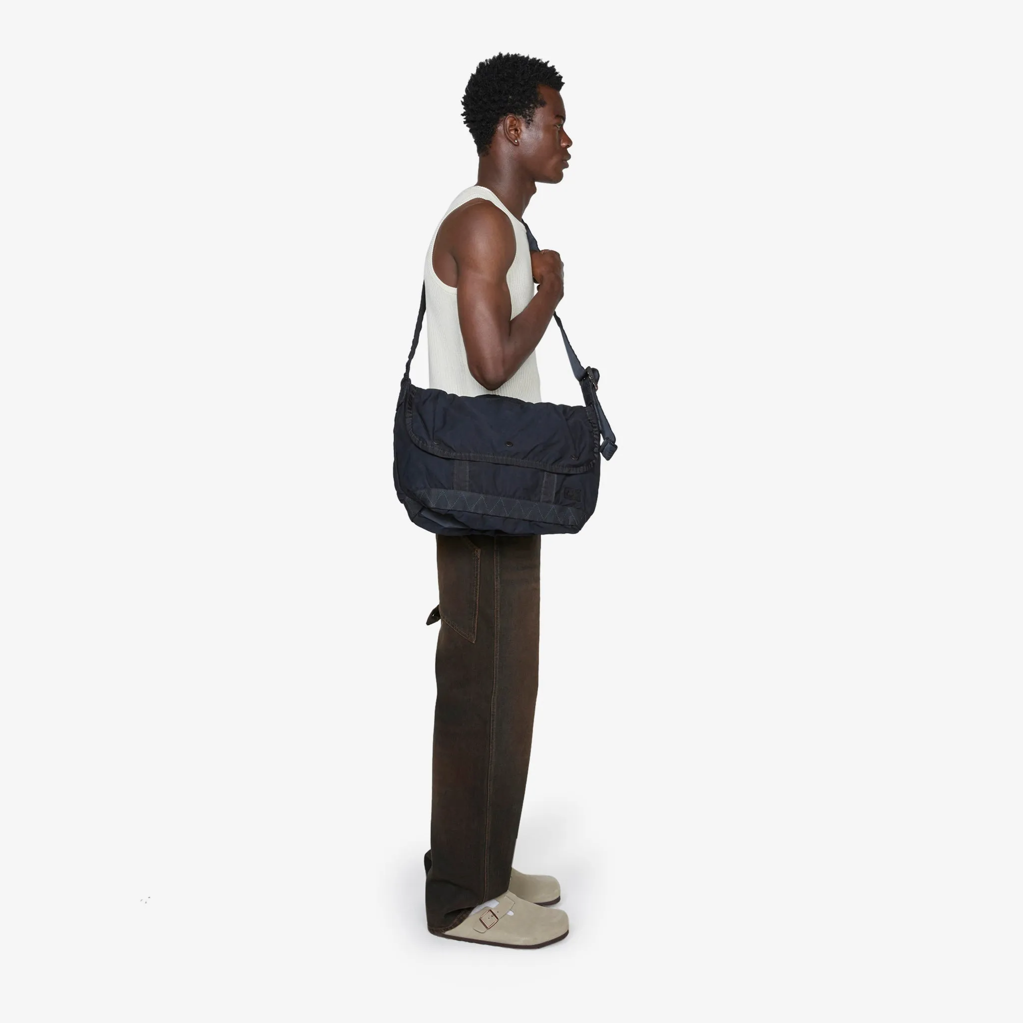 Crag Messenger Bag Navy (M)