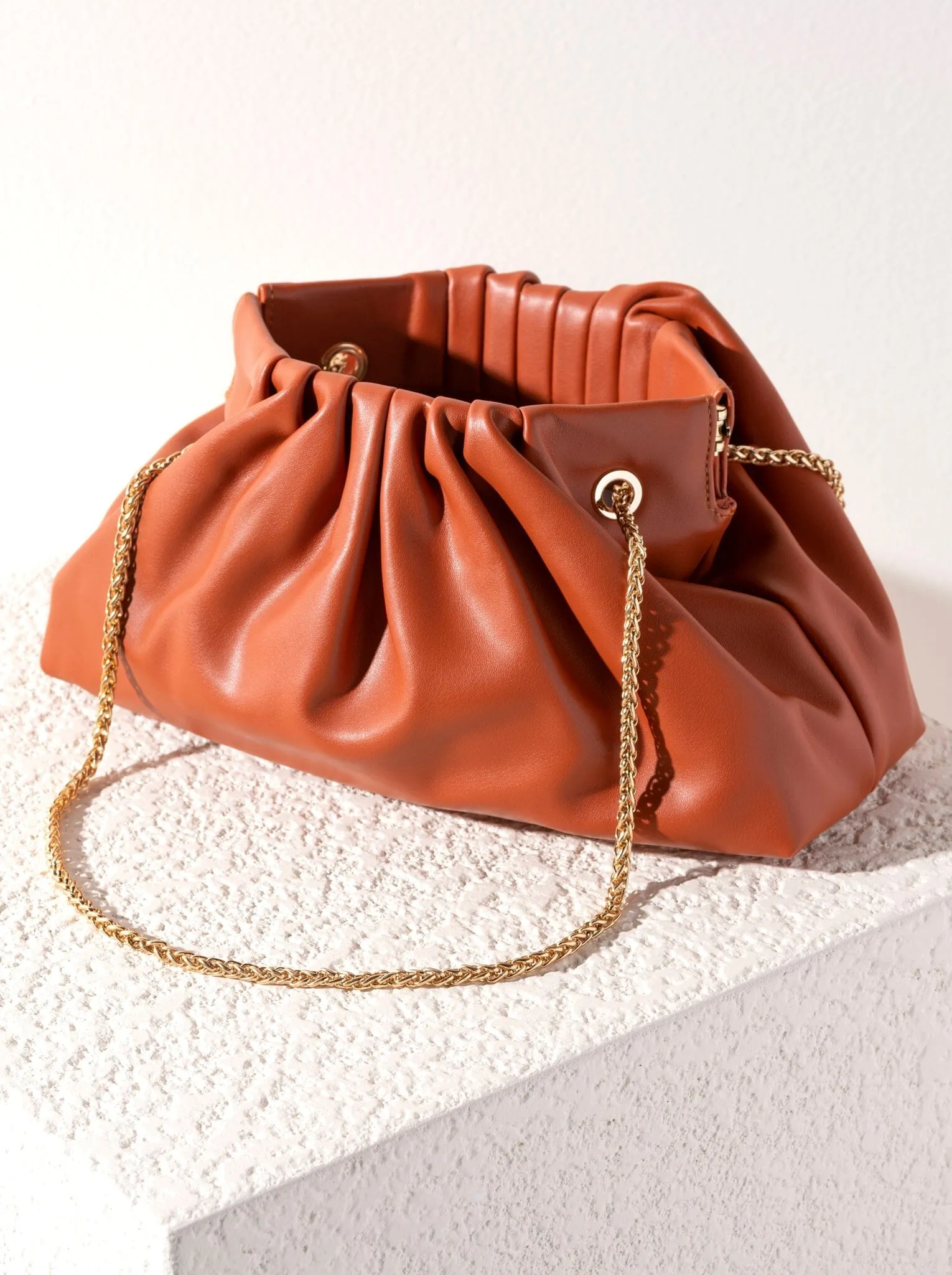 Elliot Shoulder Bag Clutch | Orange