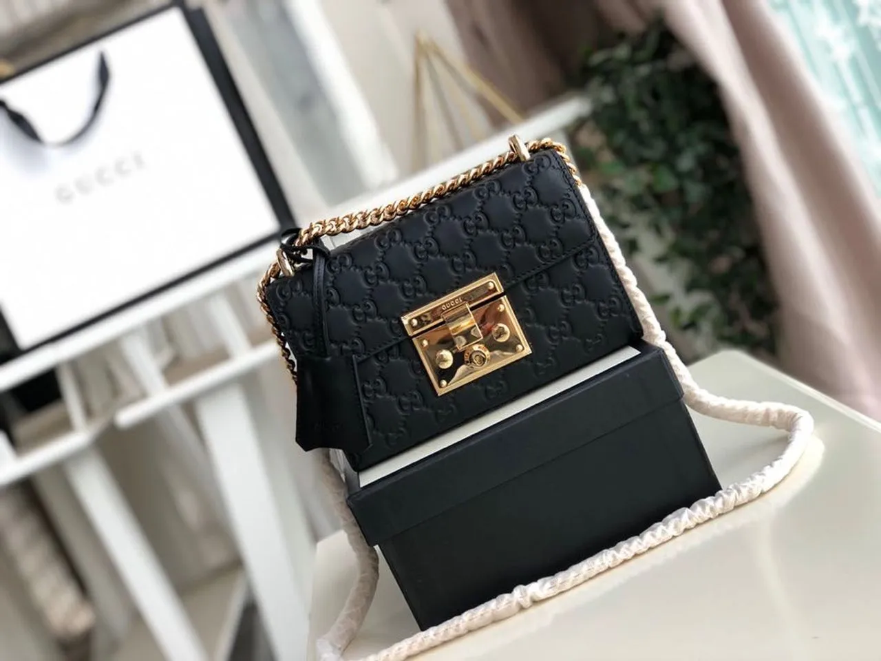 gg Padlock Small gg Signature Shoulder Bag Black gg Signature For Women 7.9in/20cm gg 409487 CWC1G 1000