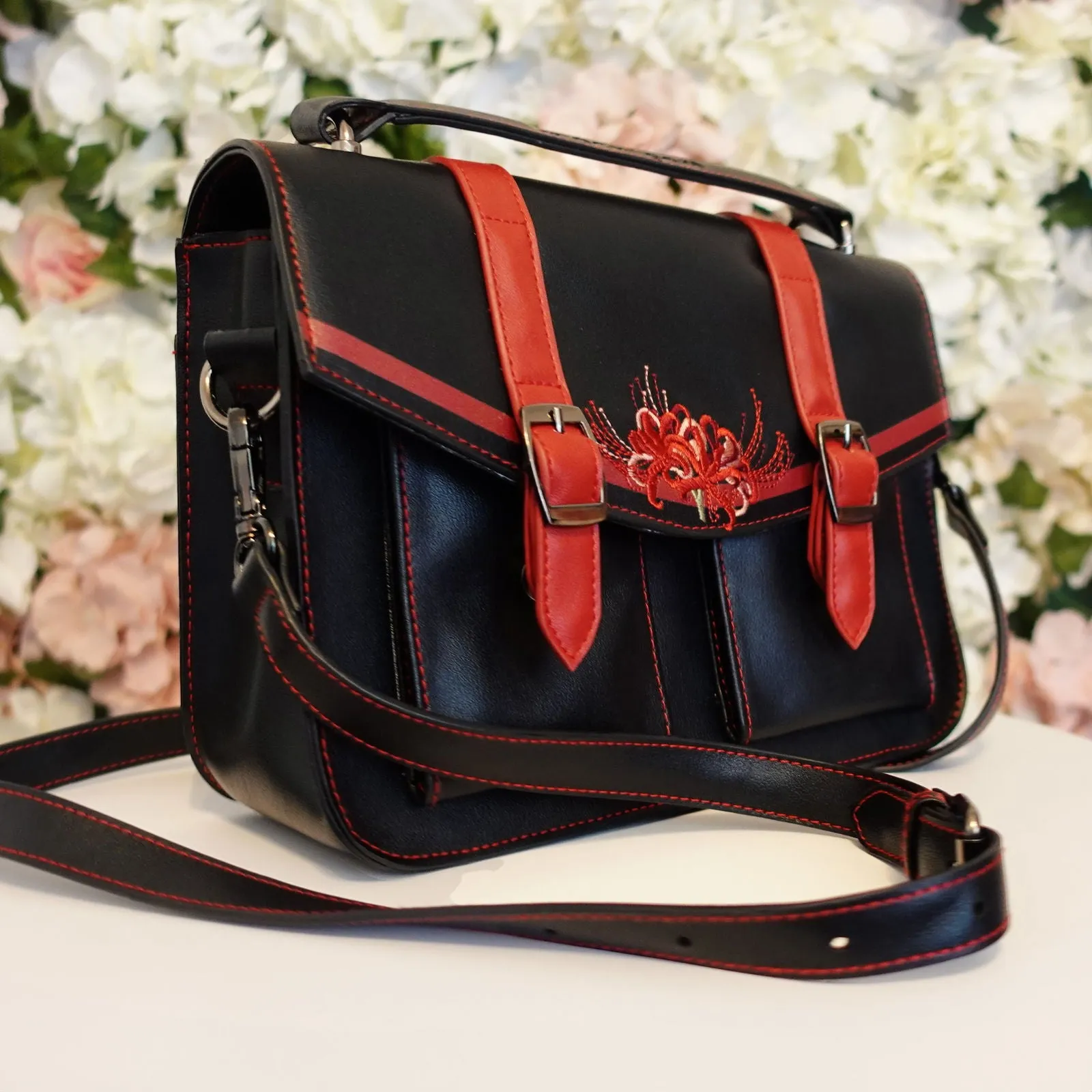 Higanbana (Spider Lily) Messenger Bag