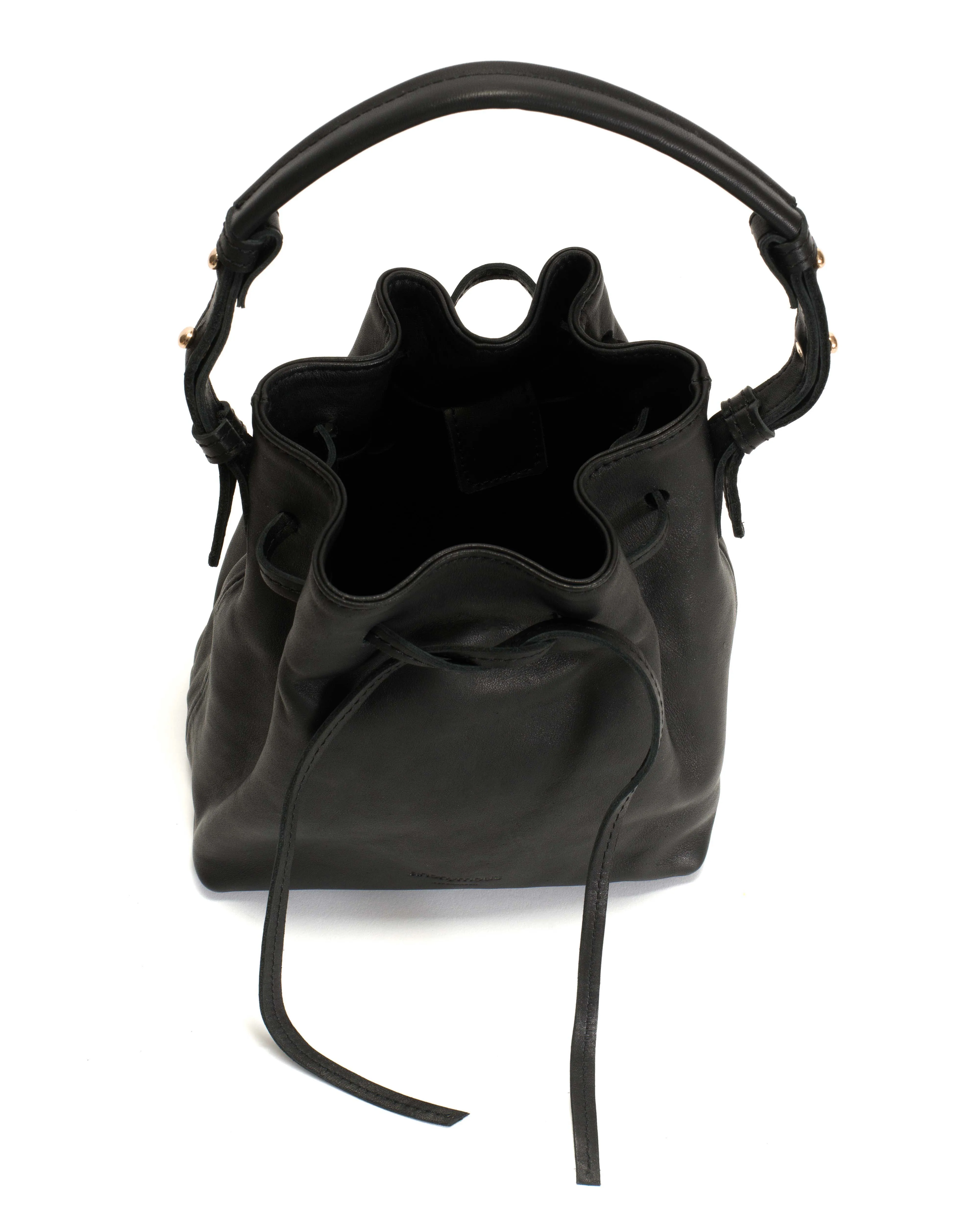 Kacey petite bucket bag Soft calf Black