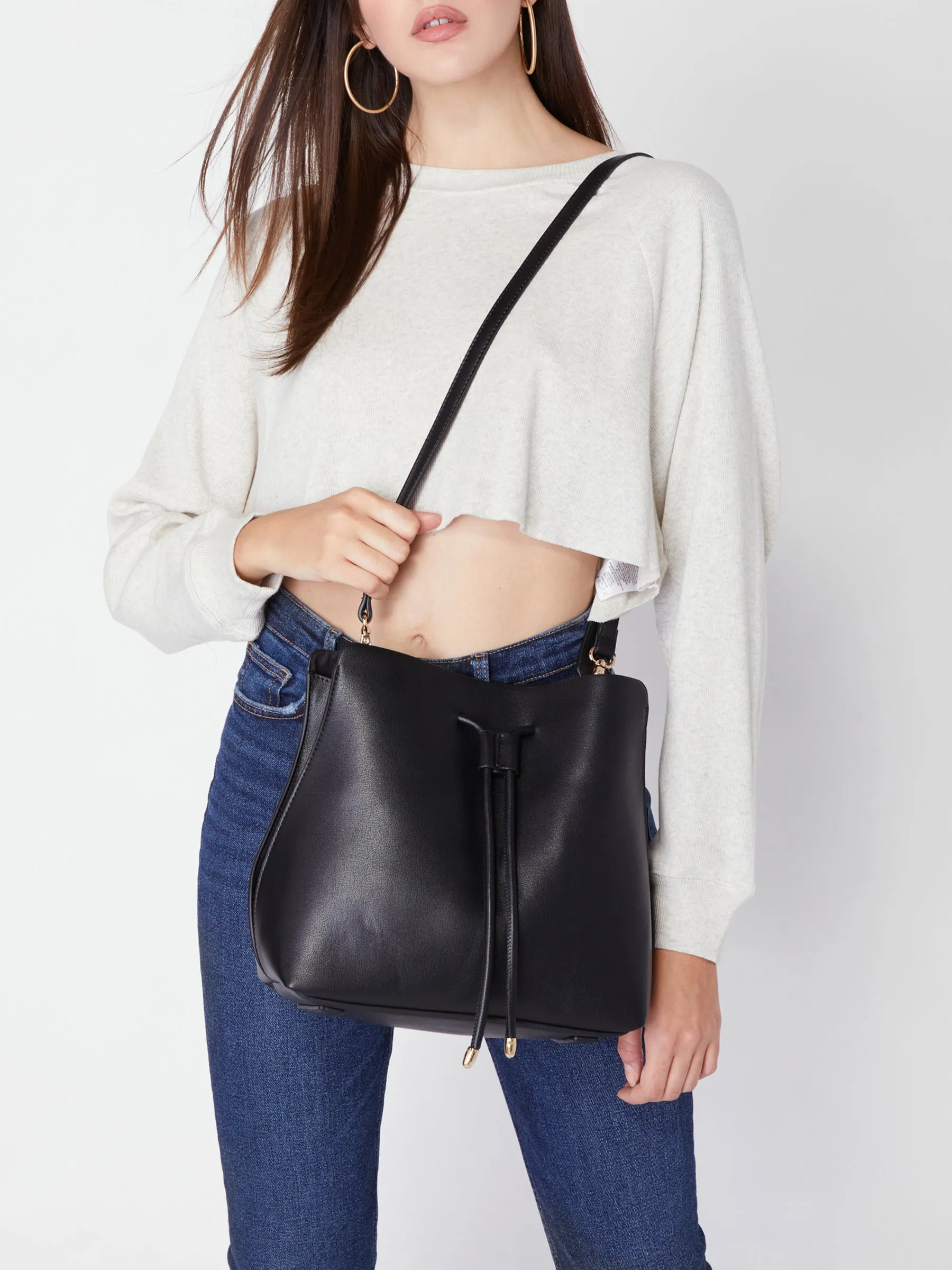 Leia Bucket Bag