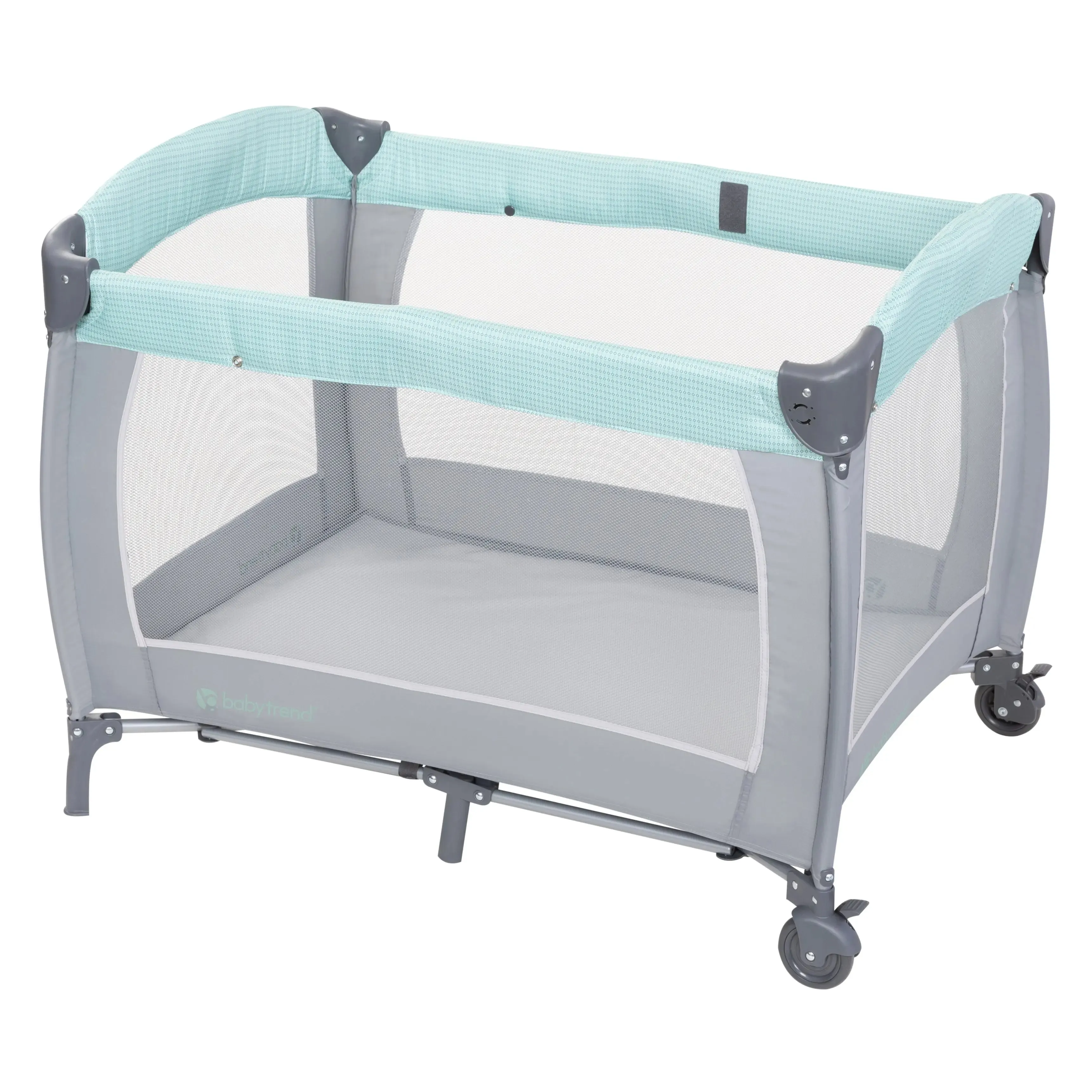 Lil’ Snooze™ Deluxe III Nursery Center® Playard