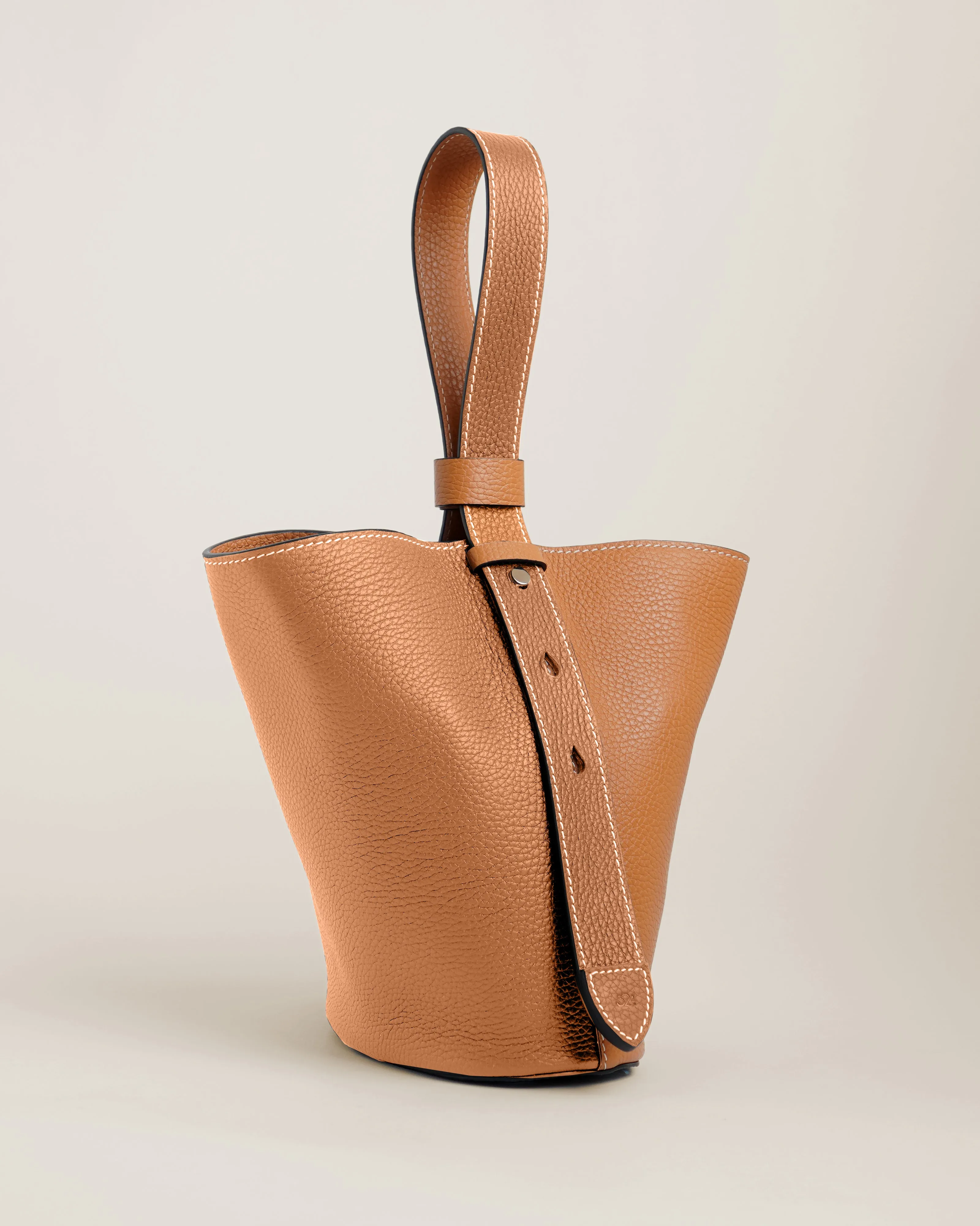 Sid Bucket Bag  | Caramel