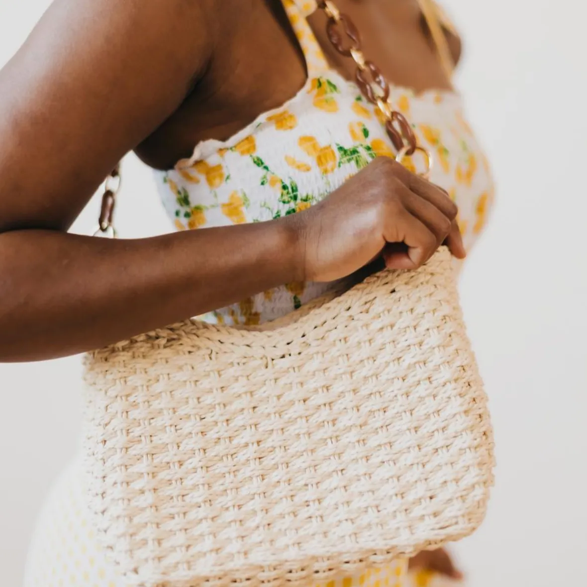 Staycation Straw Shoulder / Crossbody Bag