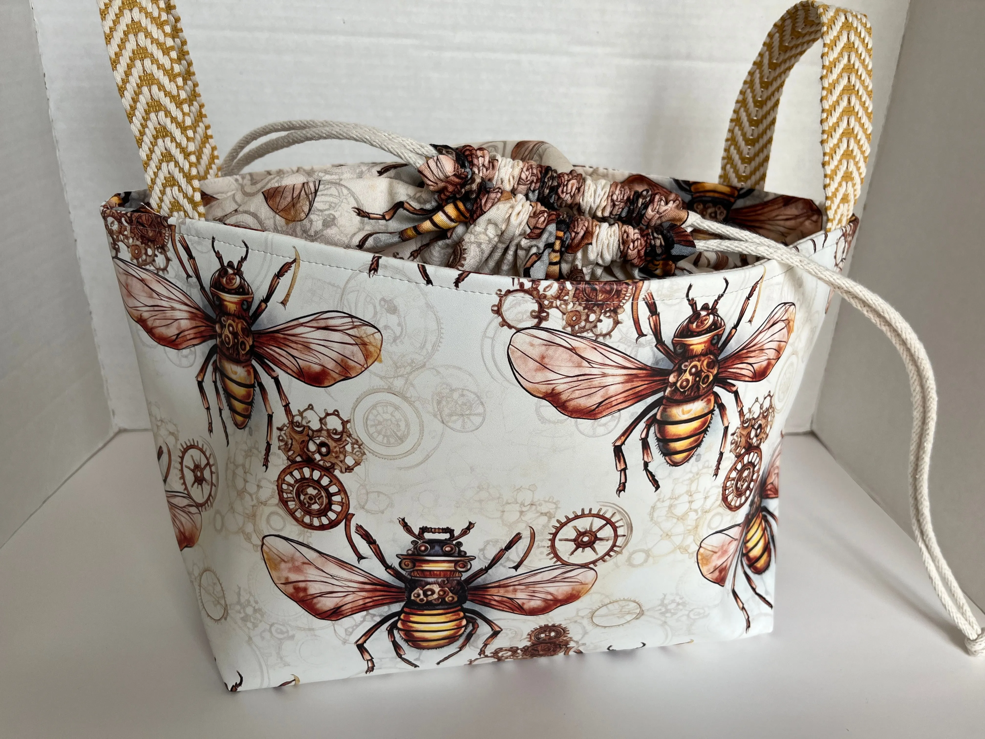 Strampunk Bees Vinyl Storage Bucket, Project Bag