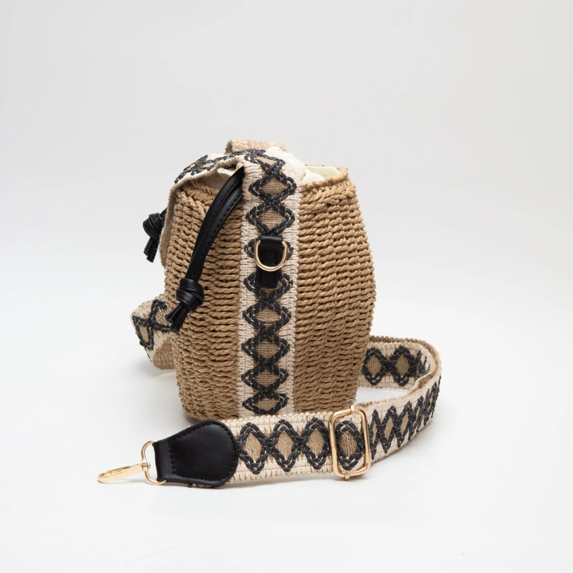 TG10621 Shaina Rattan Bucket Bag