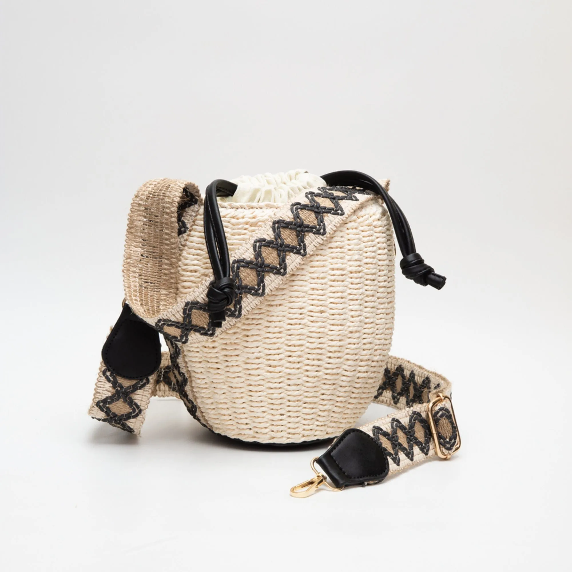 TG10621 Shaina Rattan Bucket Bag