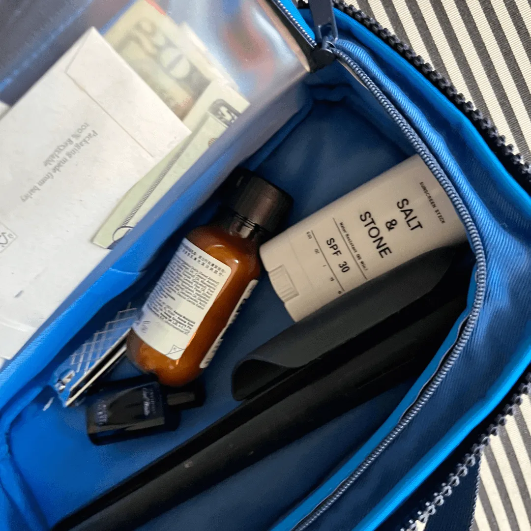 The Small Toiletry Bag - Cerulean