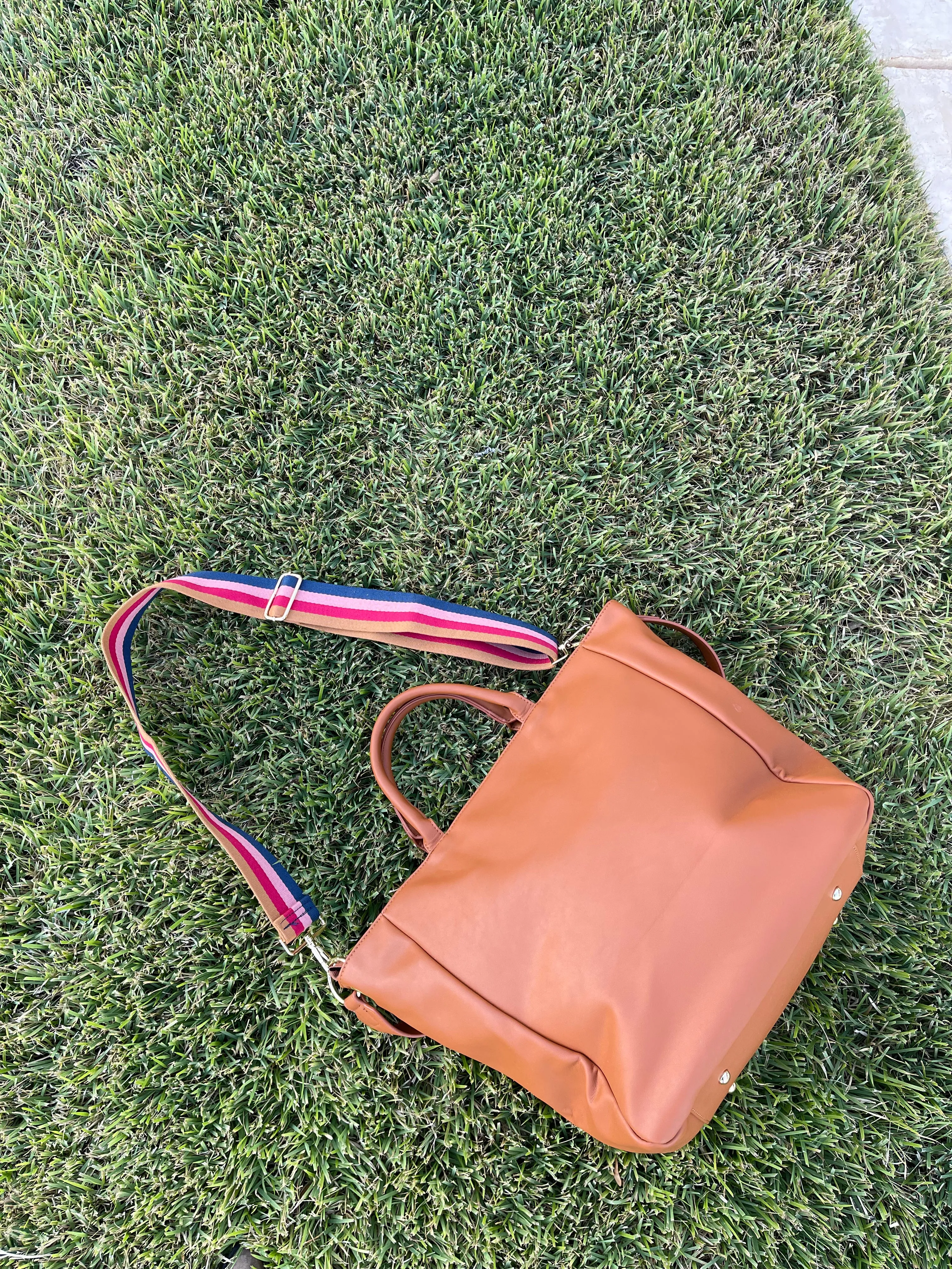 The Traveler Vegan Leather Tote Bag with Colorful Strap