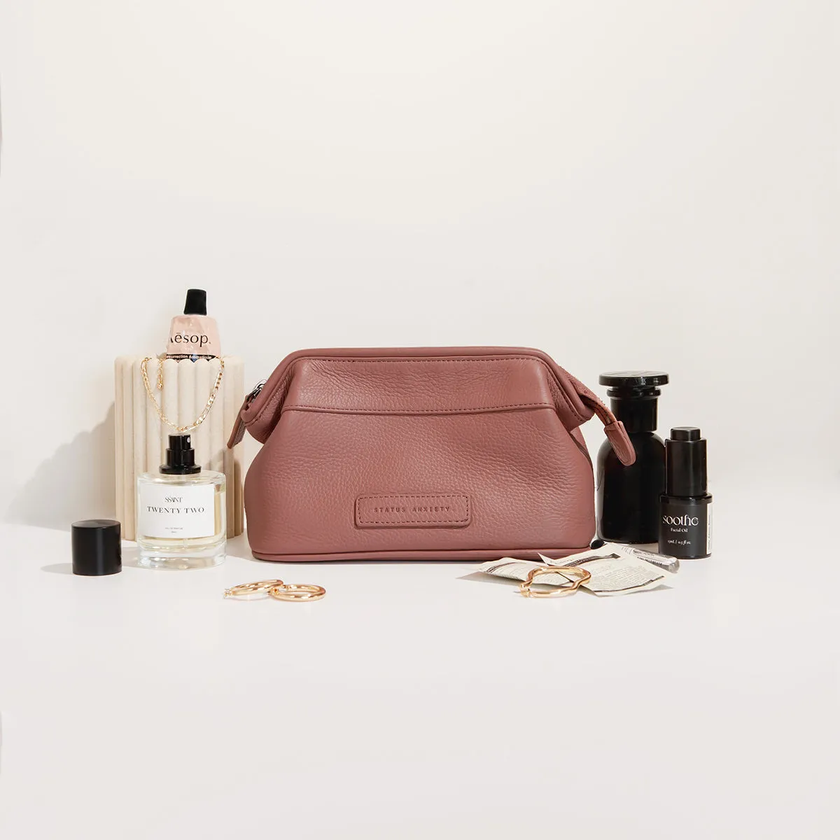 Thinking Of A Place Toiletry Bag - Dusty Rose